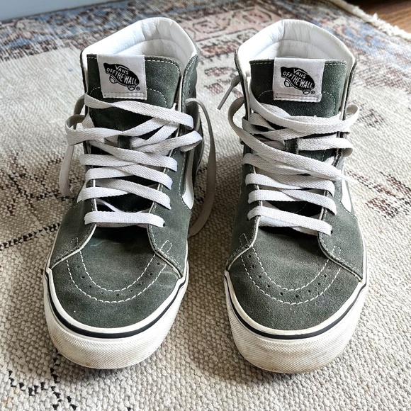 Vans Sk8-Hi in Thyme - Picture 1 of 9